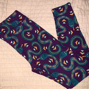 🖤 Last Call! LuLaRoe Snake Leggings One Size 🐍🧡